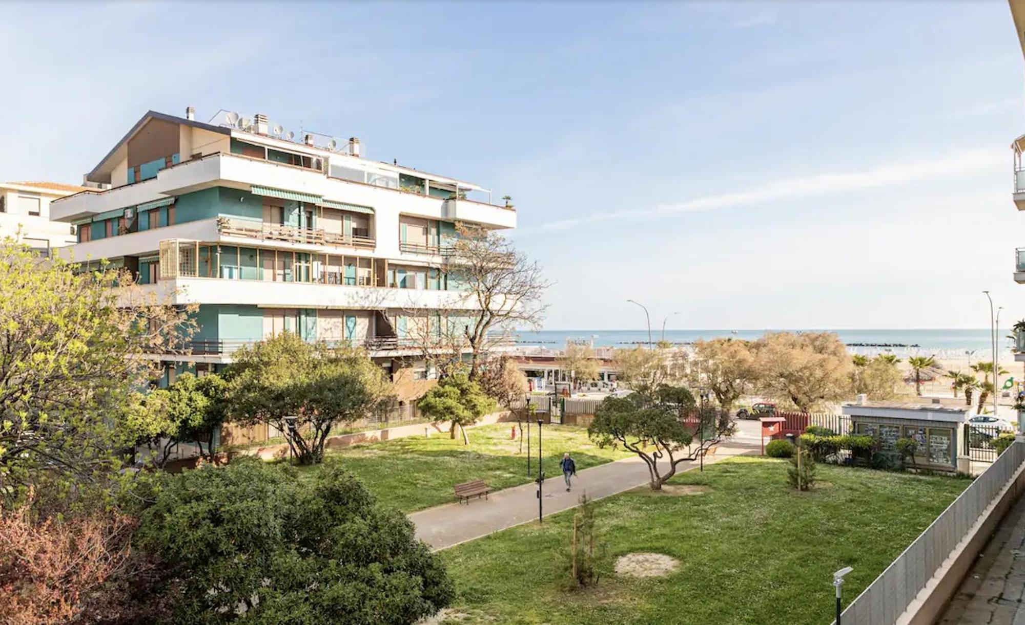 Hotel La Stanza Dell'Architetto à Pescara Extérieur photo