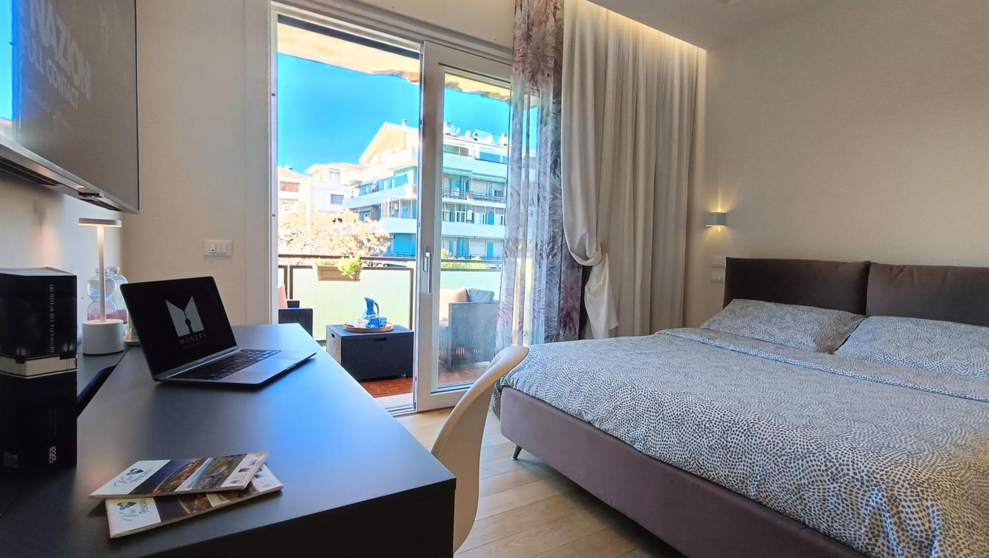 Hotel La Stanza Dell'Architetto à Pescara Extérieur photo